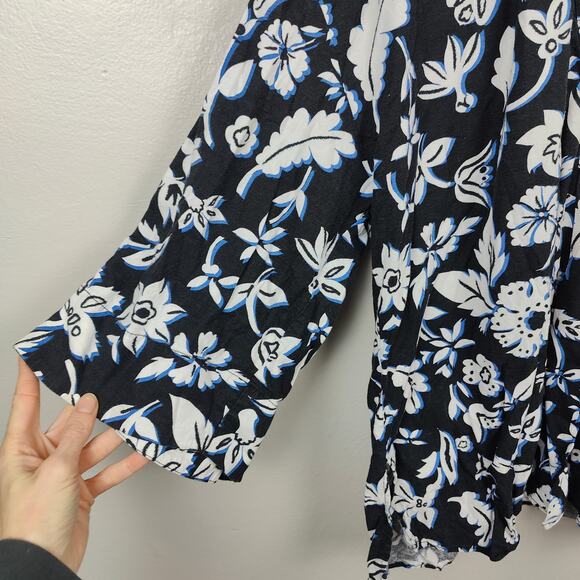 Zara Top Womens XL Black White Floral Linen Viscose Blouse V-Neck Peasant Boho - Picture 2 of 6